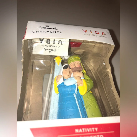 Hallmark Ornaments Vida Nativity New In Box - Picture 7 of 7